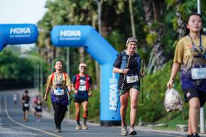 BIB: 2149
                            <button type="button" onclick="openModal(22575486)" class="btn btn-primary btn-sm float-right btn-popup" data-toggle="modal" data-target=".modal-high-quality">
                        <i class="fas fa-shopping-cart"></i> Add to Cart
                    </button>
                                            <button type="button" onclick="isThisMe(22575486, true)" class="btn btn-success btn-sm float-right btn-popup btn-isme hidden" data-toggle="tooltip" data-placement="bottom" title="นี่คือรูปของคุณใช่ไหม คลิกที่นี่เพื่อเอาเข้าอัลบั้ม">
                        <i class="fas fa-plus"></i> Add to album
                    </button>
                    <button type="button" onclick="isThisMe(22575486, false)" class="btn btn-warning btn-sm float-right btn-popup btn-isnotme hidden">
                        <i class="fas fa-ban"></i> Remove from album
                    </button>